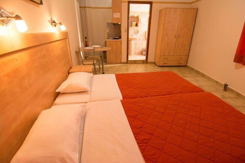 Appartement Minos *